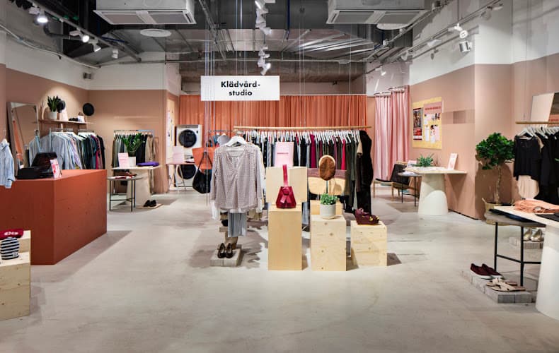 Bild på Röda Korset Second Hand Nacka Forum