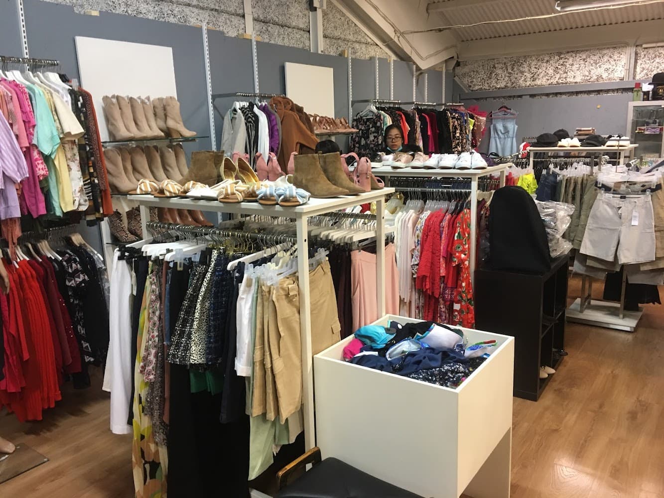 Alternativ bild för Skyddsvärnet secondhand i Spånga